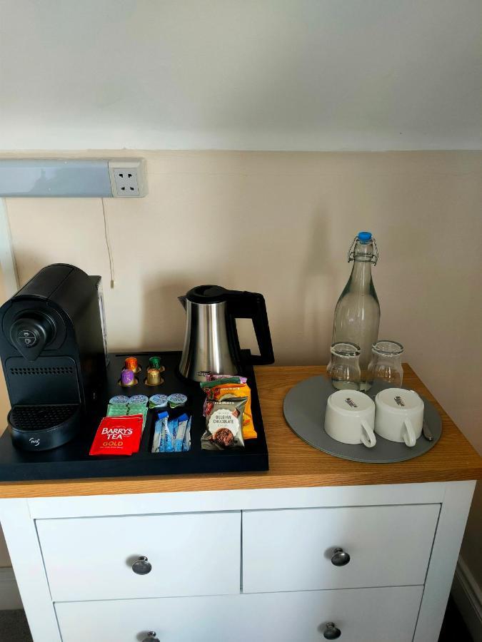 Lios Einne House Accommodation 이니시어 외부 사진